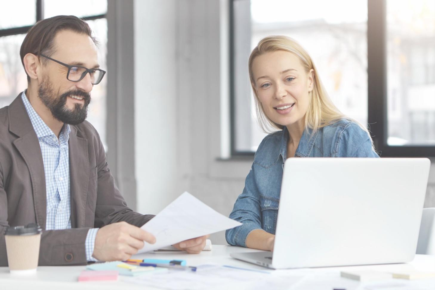 Spazio di lavoro collaborativo dove si svolgono sessioni di crescita personale
